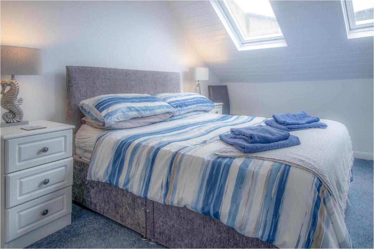 St Julians View - 1 Bedroom Apartment - Tenby Exterior photo